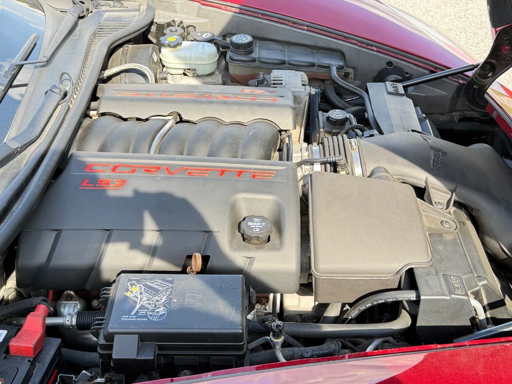 2008 Chevrolet Corvette CONVERTIBLE / 3LT  / MANUEL /  FREINS NEUFS / WOW in Thetford Mines, Quebec - 52 - w1024h768px