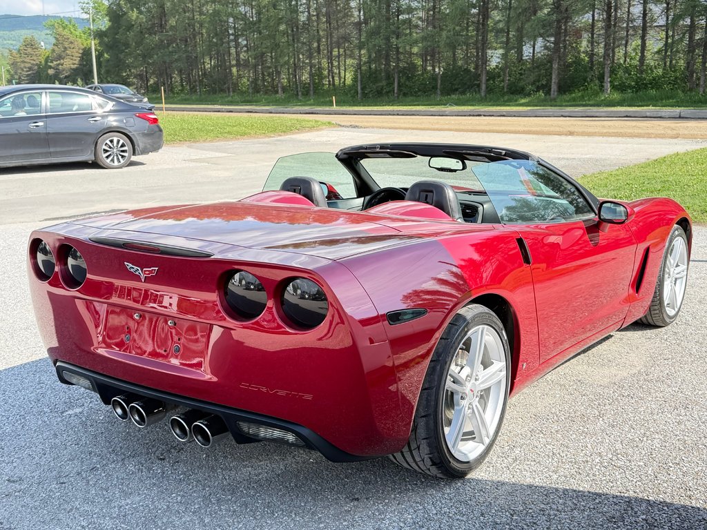 2008 Chevrolet Corvette CONVERTIBLE / 3LT  / MANUEL /  FREINS NEUFS / WOW in Thetford Mines, Quebec - 5 - w1024h768px