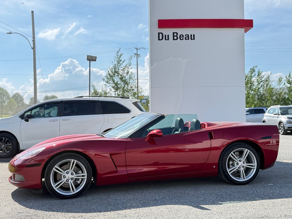 2008 Chevrolet Corvette CONVERTIBLE / 3LT  / MANUEL /  FREINS NEUFS / WOW in Thetford Mines, Quebec - 8 - w1024h768px