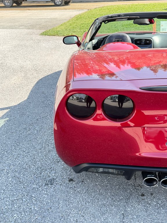2008 Chevrolet Corvette CONVERTIBLE / 3LT  / MANUEL /  FREINS NEUFS / WOW in Thetford Mines, Quebec - 18 - w1024h768px