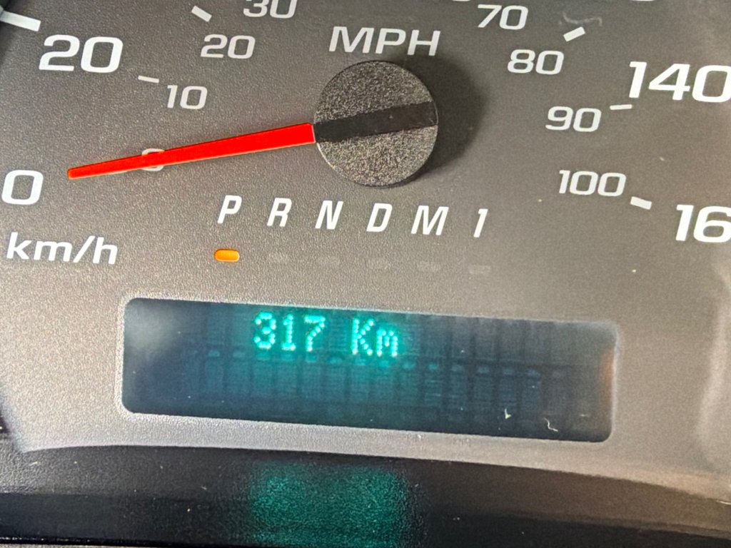 Chevrolet EXPRESS 3500 12 PIEDS BOITE COMME NEUF / SEULEMENT 1 000 KM / WOW !!! 2024 à Thetford Mines, Québec - 25 - w1024h768px