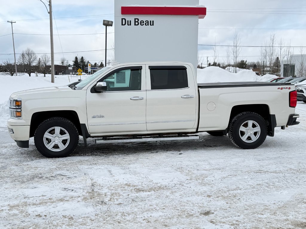 Chevrolet Silverado 1500 HIGH COUNTRY 6.2 / CREW / MARCHEPIEDS / TOILE ET + 2015 à Thetford Mines, Québec - 7 - w1024h768px