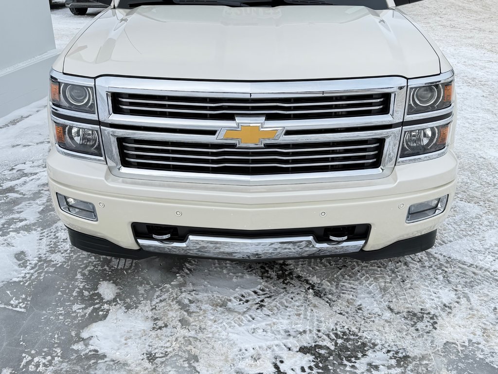 Chevrolet Silverado 1500 HIGH COUNTRY 6.2 / CREW / MARCHEPIEDS / TOILE ET + 2015 à Thetford Mines, Québec - 13 - w1024h768px