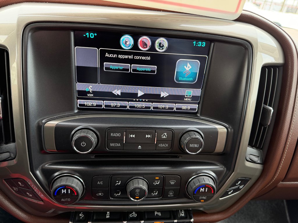 Chevrolet Silverado 1500 HIGH COUNTRY 6.2 / CREW / MARCHEPIEDS / TOILE ET + 2015 à Thetford Mines, Québec - 49 - w1024h768px