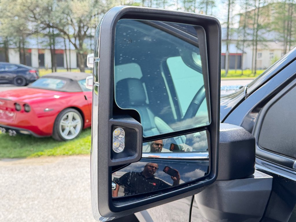 2023 Chevrolet Silverado 2500HD NOUVELLE ARRIVAGE / LTZ - cuir / IMPECCABLE / MAGS 20 CHROME  AVEC PNEUS NEUFS !! in Thetford Mines, Quebec - 33 - w1024h768px