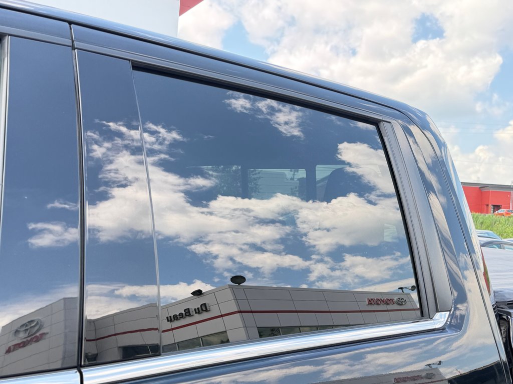2023 Chevrolet Silverado 2500HD NOUVELLE ARRIVAGE / LTZ - cuir / IMPECCABLE / MAGS 20 CHROME  AVEC PNEUS NEUFS !! in Thetford Mines, Quebec - 21 - w1024h768px