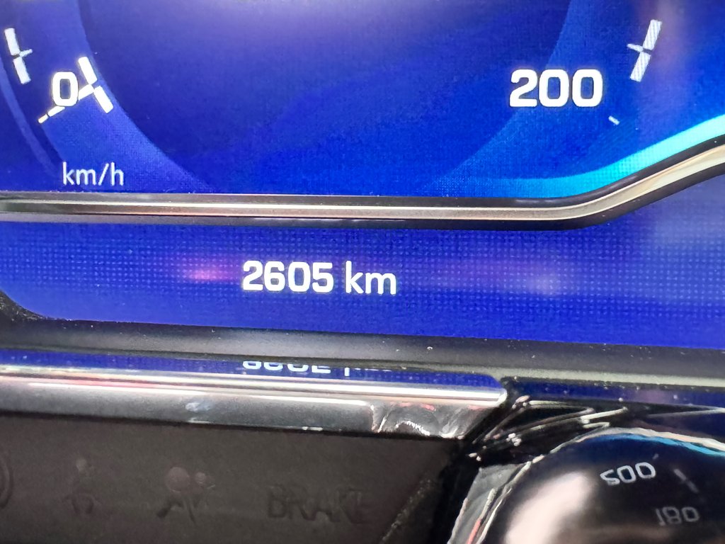 2024 Chevrolet Silverado 2500HD HIGH COUNTRY / MARCHE PIED ÉLECTRIQUE / IMPECCABLE / BAS KILOMÉTRAGE / WOW in Thetford Mines, Quebec - 51 - w1024h768px