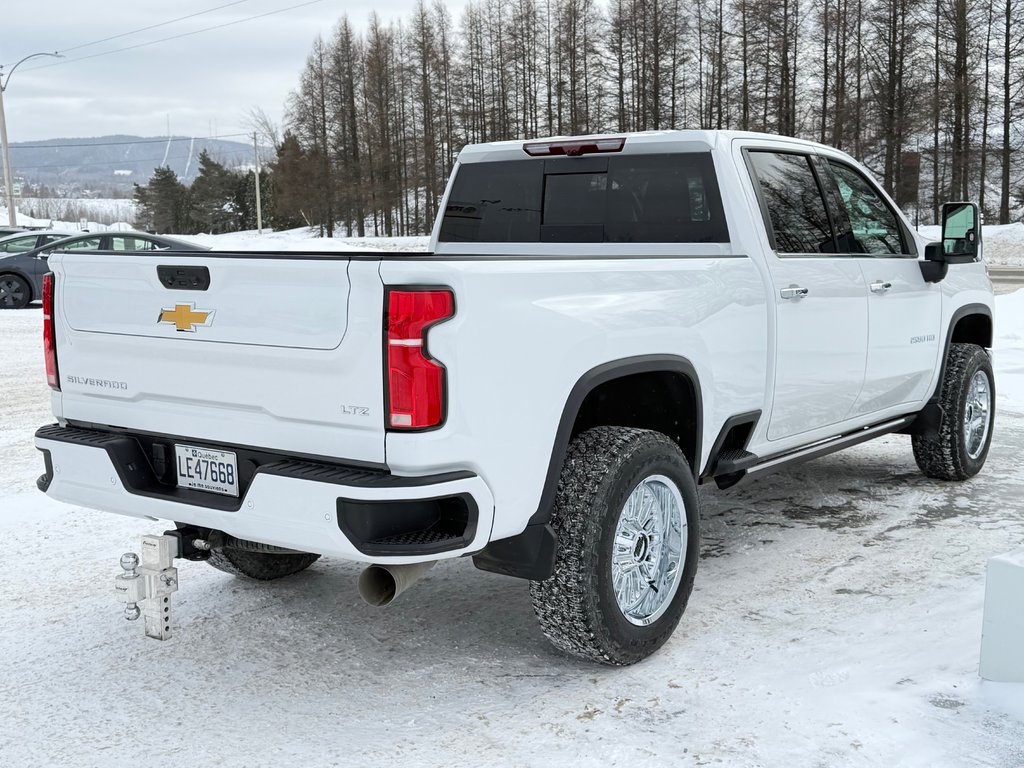 2025 Chevrolet Silverado 2500HD DEMO / Z71 / MARCHE PIED ELECTRIQUE / CAPACITE 22 000 LBS / IMPECCABLE / MAGS 20 CHROME in Thetford Mines, Quebec - 4 - w1024h768px