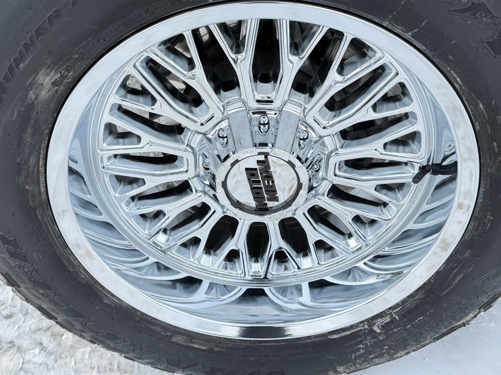 2025 Chevrolet Silverado 2500HD DEMO / Z71 / MARCHE PIED ELECTRIQUE / CAPACITE 22 000 LBS / IMPECCABLE / MAGS 20 CHROME in Thetford Mines, Quebec - 19 - w1024h768px