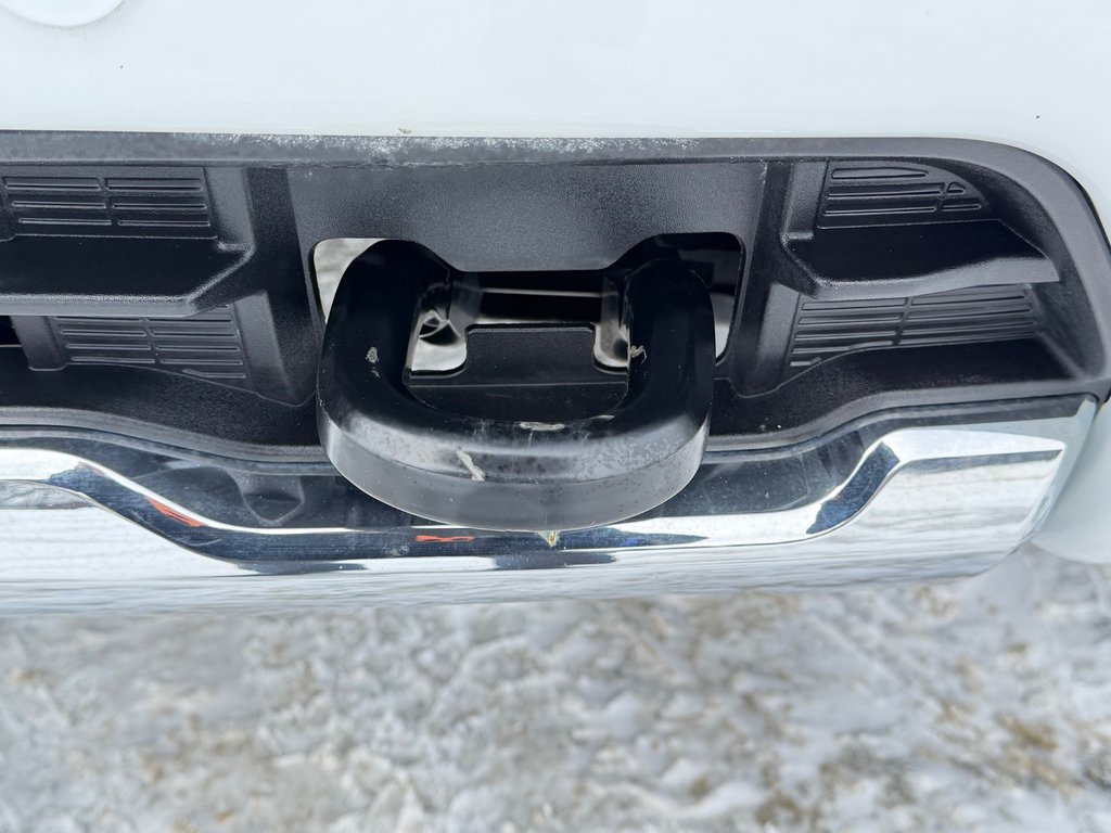 2025 Chevrolet Silverado 2500HD DEMO / Z71 / MARCHE PIED ELECTRIQUE / CAPACITE 22 000 LBS / IMPECCABLE / MAGS 20 CHROME in Thetford Mines, Quebec - 14 - w1024h768px