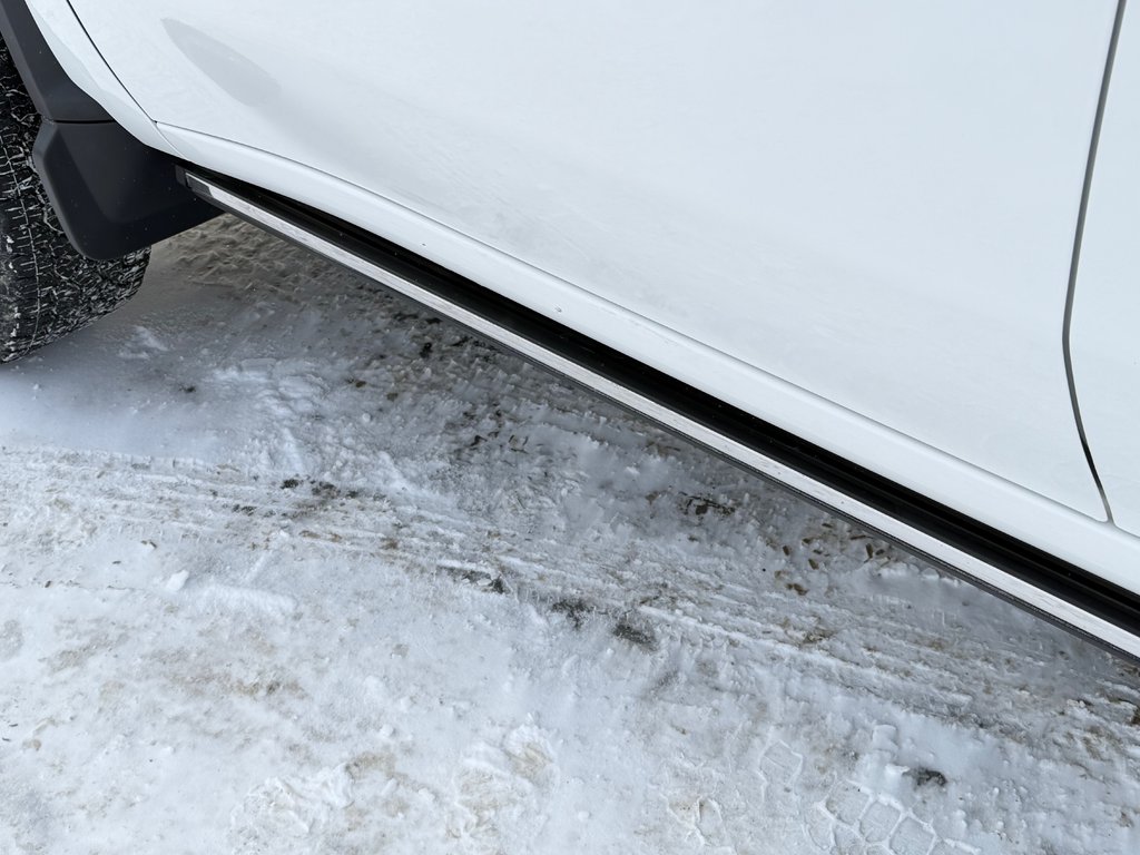 2025 Chevrolet Silverado 2500HD DEMO / Z71 / MARCHE PIED ELECTRIQUE / CAPACITE 22 000 LBS / IMPECCABLE / MAGS 20 CHROME in Thetford Mines, Quebec - 35 - w1024h768px