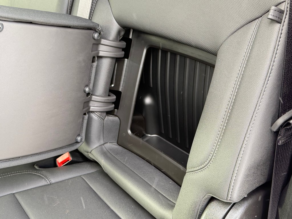 2025 Chevrolet Silverado 2500HD DEMO / Z71 / MARCHE PIED ELECTRIQUE / CAPACITE 22 000 LBS / IMPECCABLE / MAGS 20 CHROME in Thetford Mines, Quebec - 73 - w1024h768px