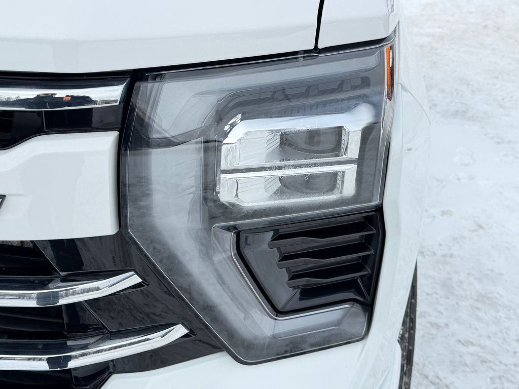 2025 Chevrolet Silverado 2500HD DEMO / Z71 / MARCHE PIED ELECTRIQUE / CAPACITE 22 000 LBS / IMPECCABLE / MAGS 20 CHROME in Thetford Mines, Quebec - 9 - w1024h768px