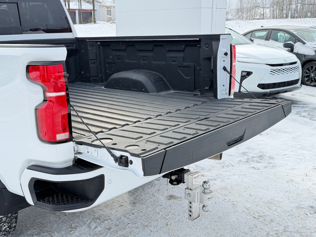 2025 Chevrolet Silverado 2500HD DEMO / Z71 / MARCHE PIED ELECTRIQUE / CAPACITE 22 000 LBS / IMPECCABLE / MAGS 20 CHROME in Thetford Mines, Quebec - 80 - w1024h768px
