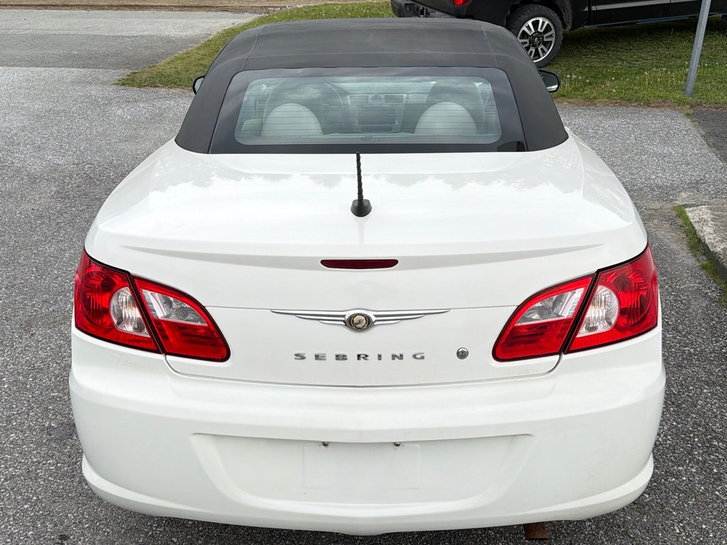 Chrysler Sebring CONVERTIBLE / TOUT ÉCHANGES ACCEPTÉES / 2008 à Thetford Mines, Québec - 48 - w1024h768px