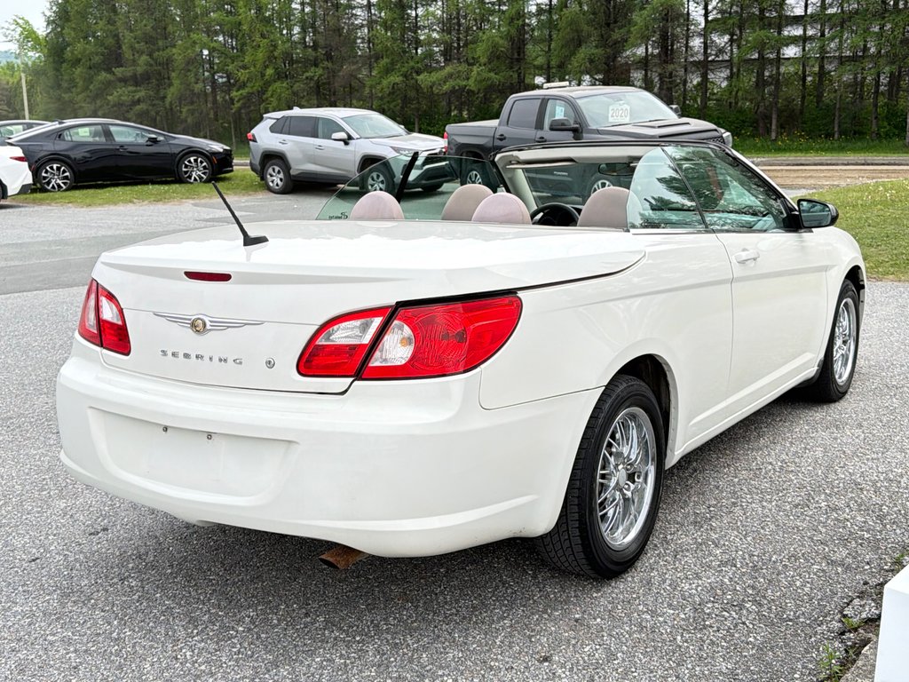 Chrysler Sebring CONVERTIBLE / TOUT ÉCHANGES ACCEPTÉES / 2008 à Thetford Mines, Québec - 5 - w1024h768px