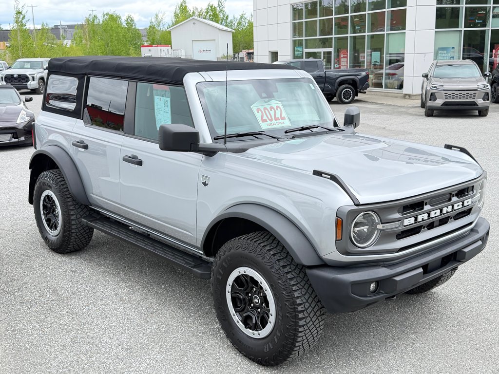 Ford Bronco CONVERTIBLE / BIG BEND - SASQUATCH / PNEUS 35 / LOOK WOW ! / 2022 à Thetford Mines, Québec - 72 - w1024h768px