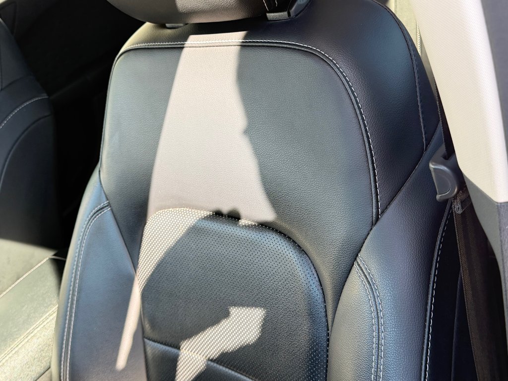 2020 Ford Escape SEL AWD / ATTACHE REMORQUE / TRÈS TRÈS BEAU / in Thetford Mines, Quebec - 34 - w1024h768px
