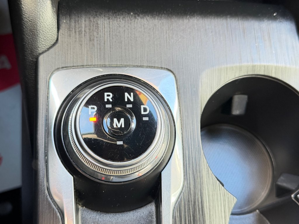 2020 Ford Escape SEL AWD / ATTACHE REMORQUE / TRÈS TRÈS BEAU / in Thetford Mines, Quebec - 48 - w1024h768px