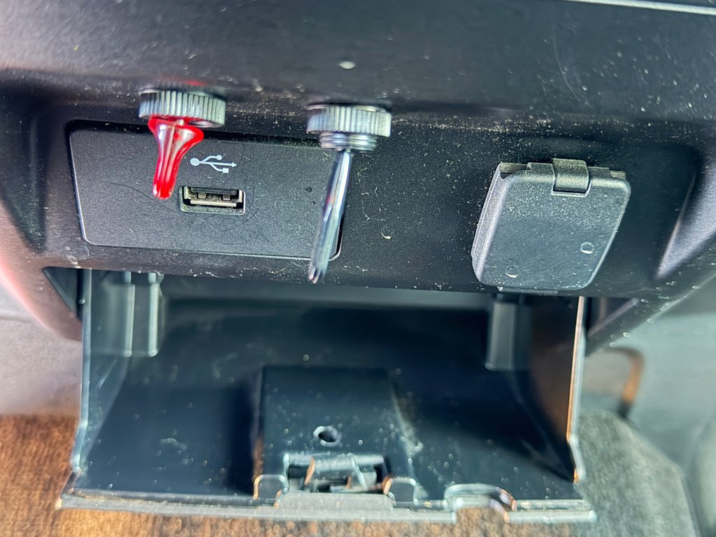 Ford F-150 CREW / 3.5 / XLT 4X4 / AUBAINE A SAISIR ! / 2018 à Thetford Mines, Québec - 64 - w1024h768px