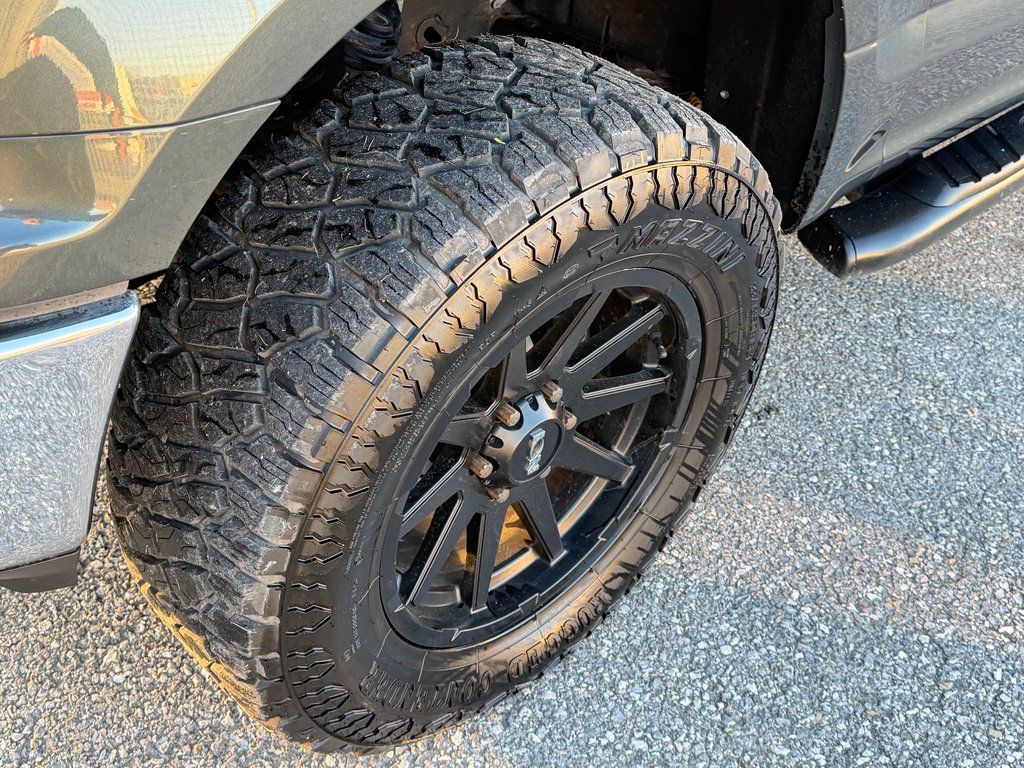 Ford F-150 CREW / 3.5 / XLT 4X4 / AUBAINE A SAISIR ! / 2018 à Thetford Mines, Québec - 17 - w1024h768px