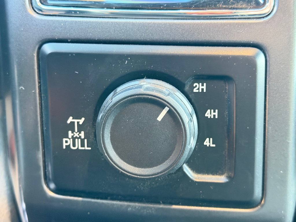 Ford F-150 CREW / 3.5 / XLT 4X4 / AUBAINE A SAISIR ! / 2018 à Thetford Mines, Québec - 55 - w1024h768px