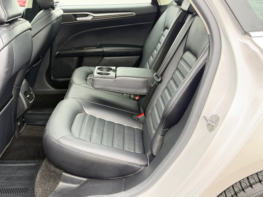 Ford Fusion Energi HYBRIDE BRANCHABLE / CUIR / TOIT / GPS / 2018 à Thetford Mines, Québec - 64 - w1024h768px