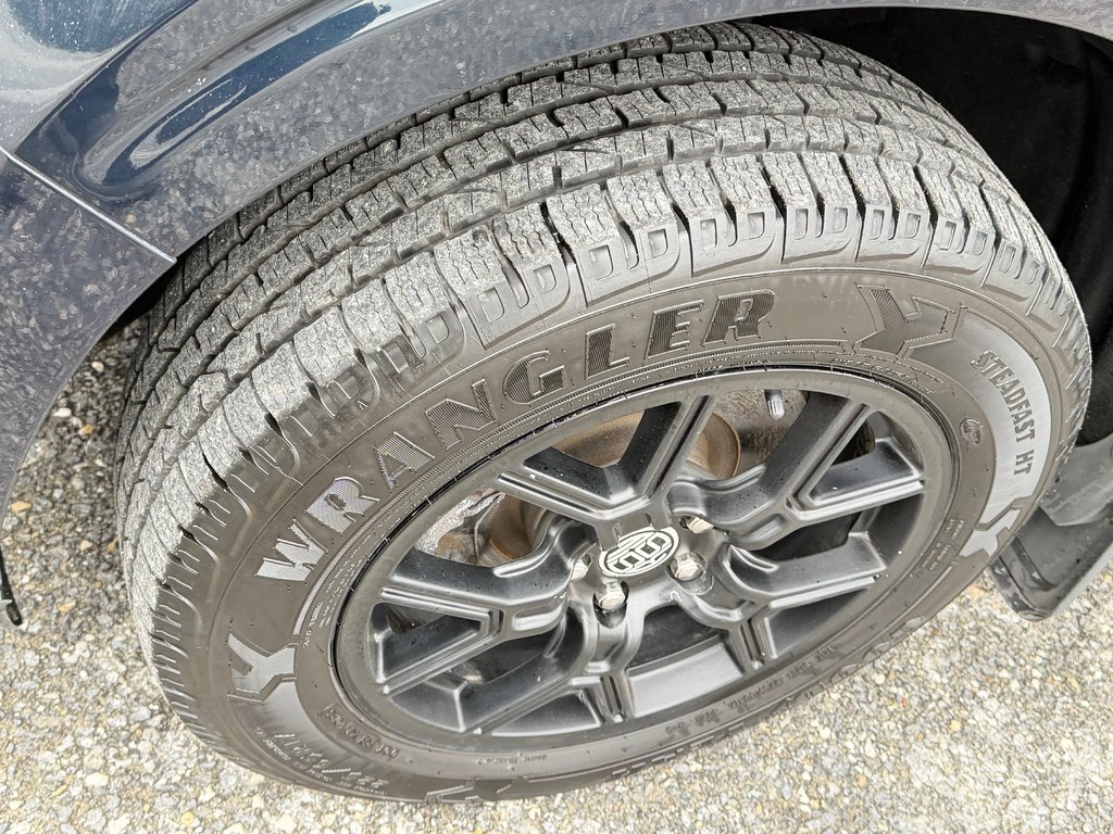 2023 Ford Maverick XLT AWD / 4.000LBS TOWING / 8 MAGS / WOW !!! / in Thetford Mines, Quebec - 13 - w1024h768px