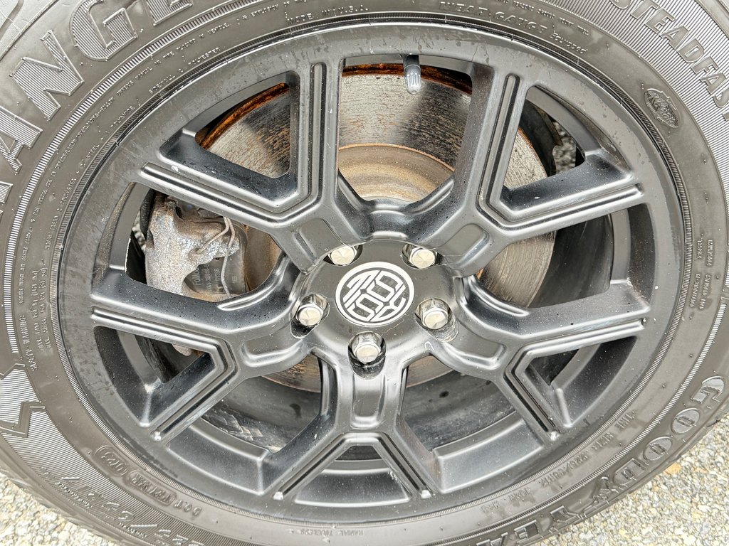 2023 Ford Maverick XLT AWD / 4.000LBS TOWING / 8 MAGS / WOW !!! / in Thetford Mines, Quebec - 14 - w1024h768px