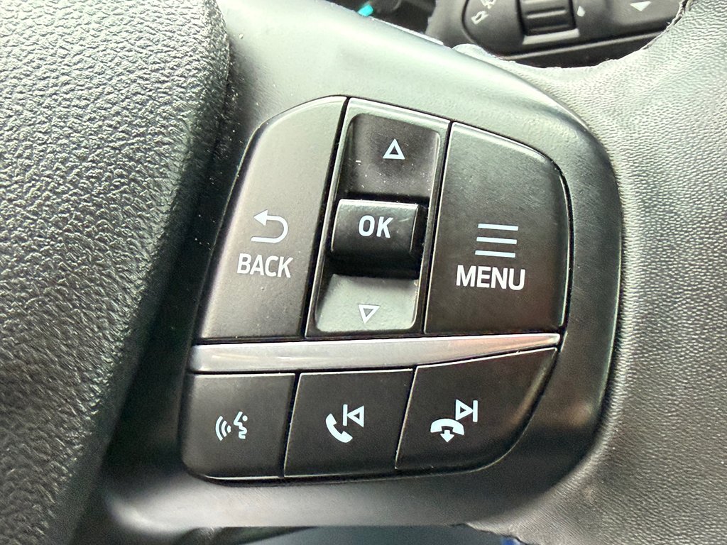 2023 Ford Maverick XLT AWD / 4.000LBS TOWING / 8 MAGS / WOW !!! / in Thetford Mines, Quebec - 37 - w1024h768px