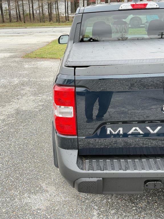 2023 Ford Maverick XLT AWD / 4.000LBS TOWING / 8 MAGS / WOW !!! / in Thetford Mines, Quebec - 21 - w1024h768px
