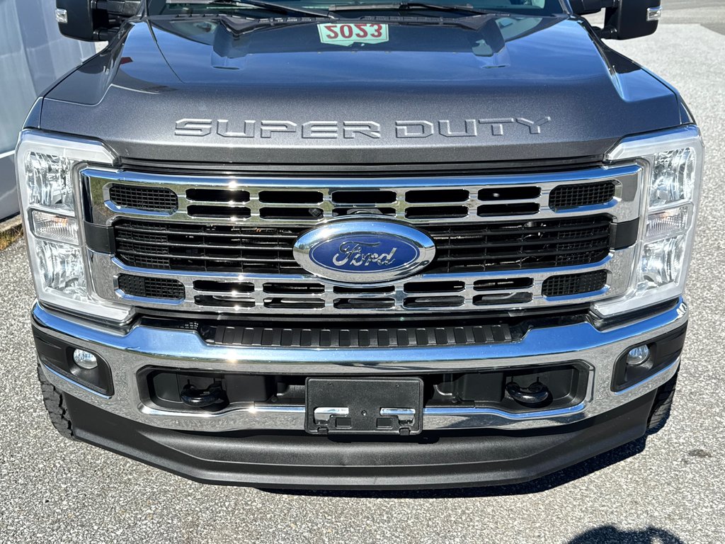Ford Super Duty F-250 SRW XLT CREW 6.7 DIESEL  / GAR. FULL 28-06-30=260.800KM / 2023 à Thetford Mines, Québec - 14 - w1024h768px