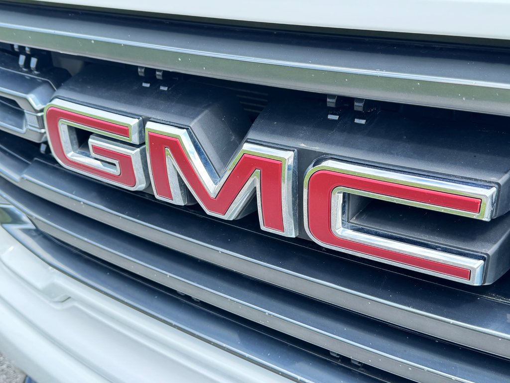 GMC Sierra 1500 3.0 L DIESEL / AT4 /  MAGS 22'' TRÈS ÉCONOMIQUE / 2021 à Thetford Mines, Québec - 12 - w1024h768px