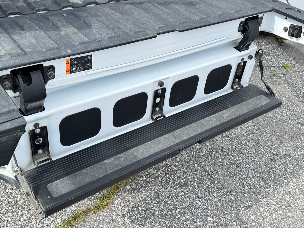 GMC Sierra 1500 3.0 L DIESEL / AT4 /  MAGS 22'' TRÈS ÉCONOMIQUE / 2021 à Thetford Mines, Québec - 77 - w1024h768px