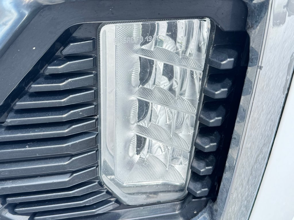 GMC Sierra 1500 3.0 L DIESEL / AT4 /  MAGS 22'' TRÈS ÉCONOMIQUE / 2021 à Thetford Mines, Québec - 11 - w1024h768px