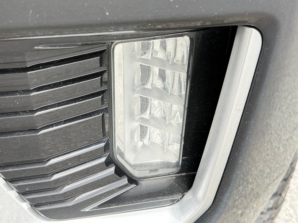 GMC Yukon XL DENALI / PNEUS HOMOLOGUES / MOTEUR 6.2L / WOW 2021 à Thetford Mines, Québec - 11 - w1024h768px