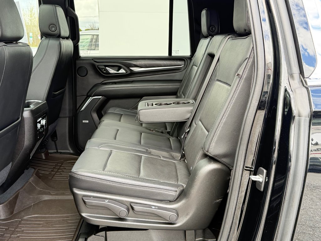 GMC Yukon XL DENALI / PNEUS HOMOLOGUES / MOTEUR 6.2L / WOW 2021 à Thetford Mines, Québec - 65 - w1024h768px