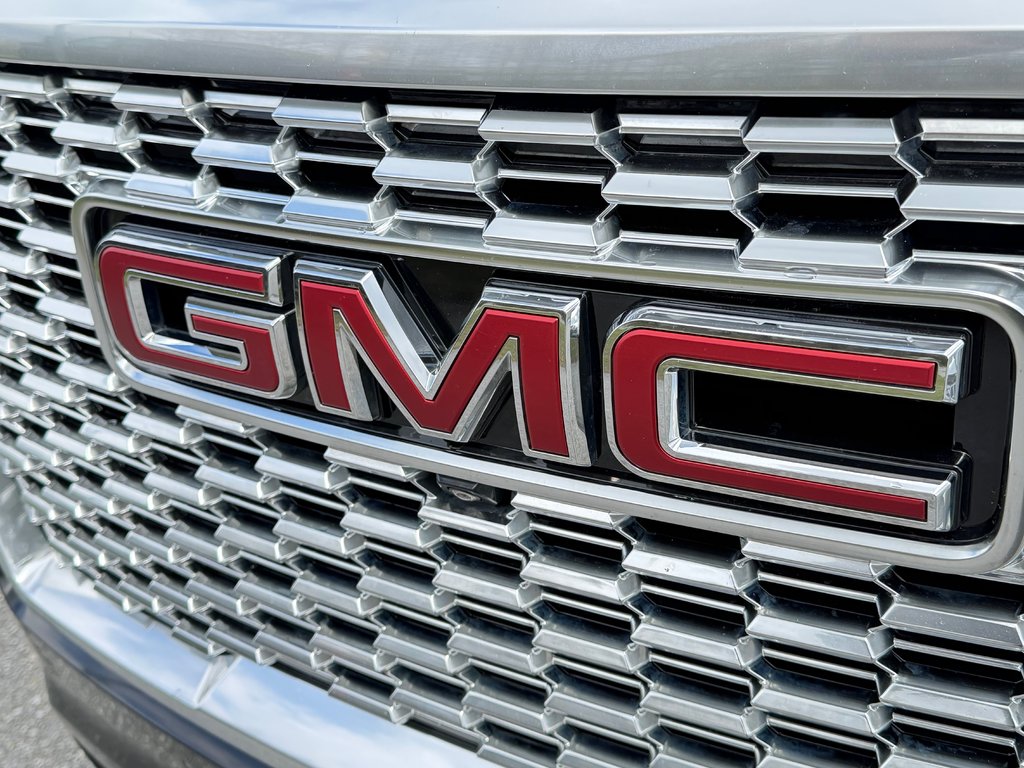 GMC Yukon XL DENALI / PNEUS HOMOLOGUES / MOTEUR 6.2L / WOW 2021 à Thetford Mines, Québec - 12 - w1024h768px