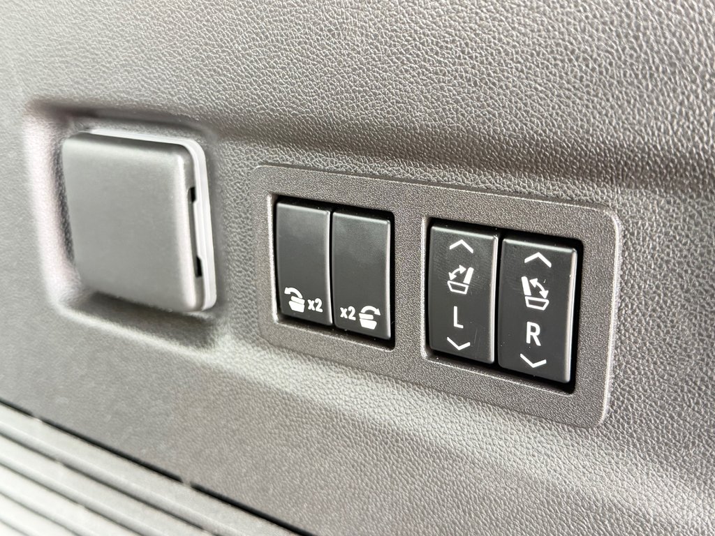 GMC Yukon XL DENALI / PNEUS HOMOLOGUES / MOTEUR 6.2L / WOW 2021 à Thetford Mines, Québec - 71 - w1024h768px