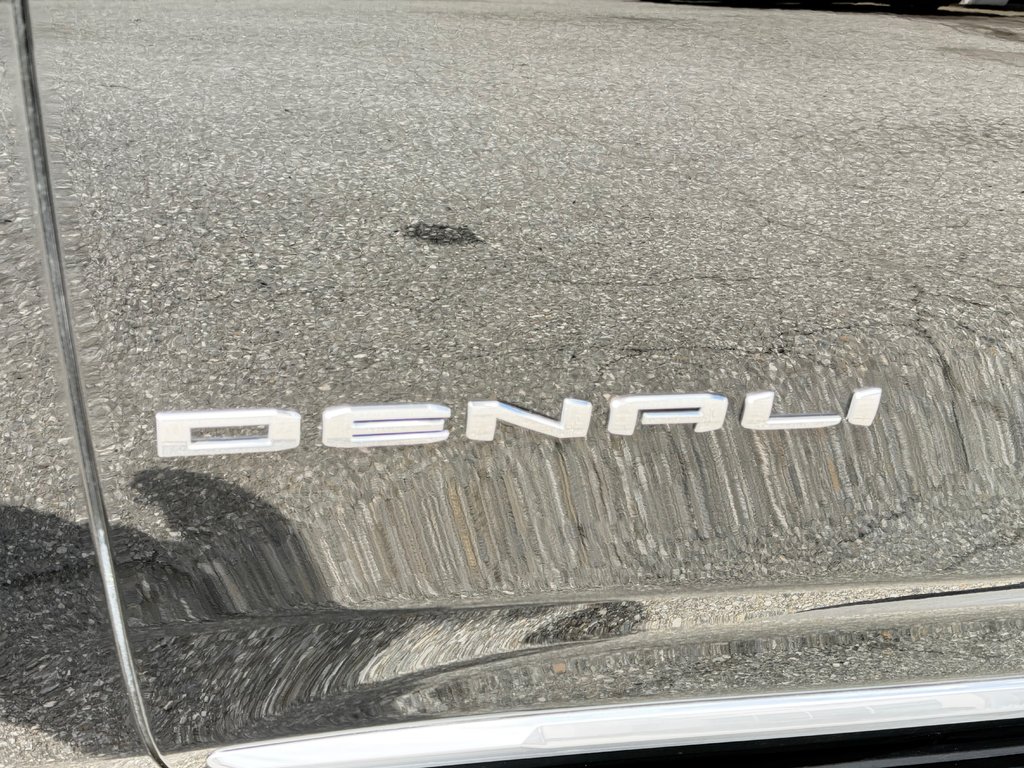 GMC Yukon XL DENALI / PNEUS HOMOLOGUES / MOTEUR 6.2L / WOW 2021 à Thetford Mines, Québec - 20 - w1024h768px