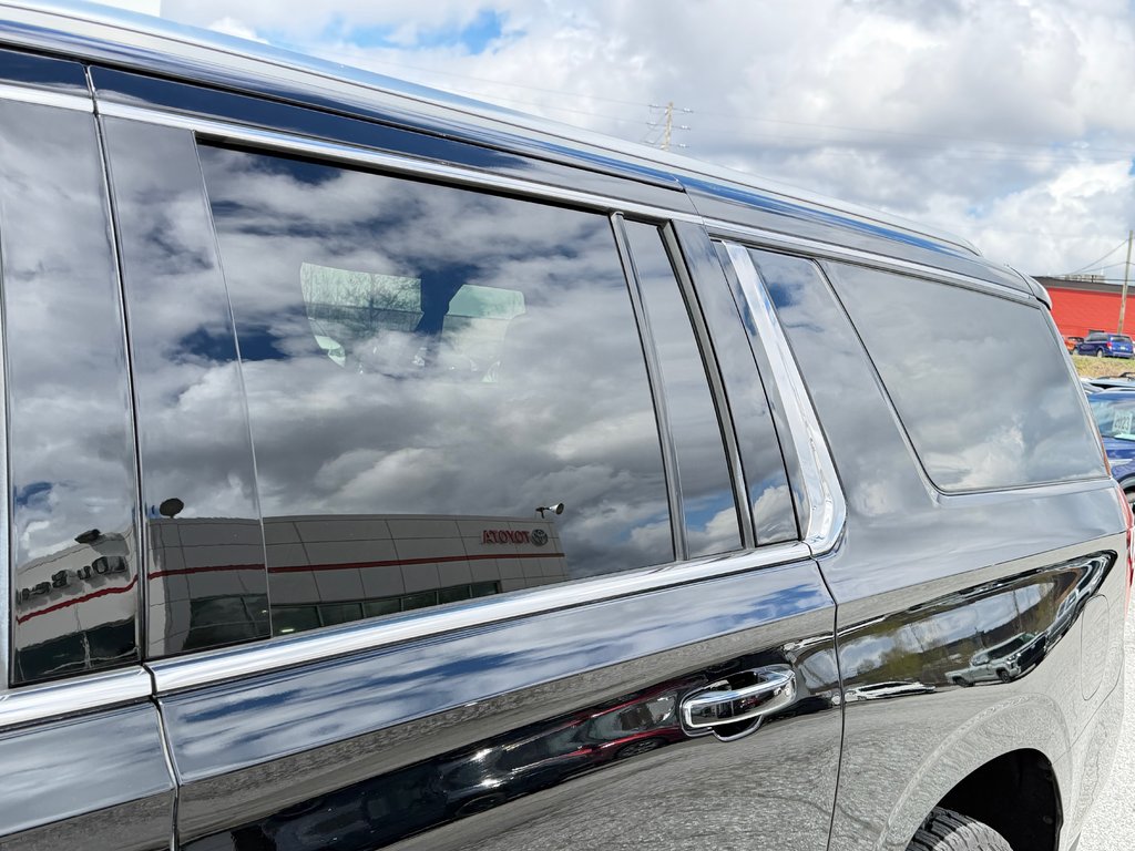 GMC Yukon XL DENALI / PNEUS HOMOLOGUES / MOTEUR 6.2L / WOW 2021 à Thetford Mines, Québec - 26 - w1024h768px