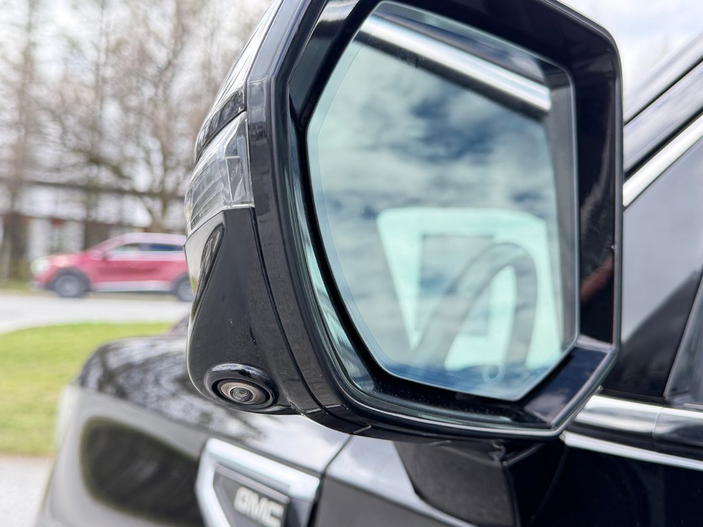 GMC Yukon XL DENALI / PNEUS HOMOLOGUES / MOTEUR 6.2L / WOW 2021 à Thetford Mines, Québec - 32 - w1024h768px