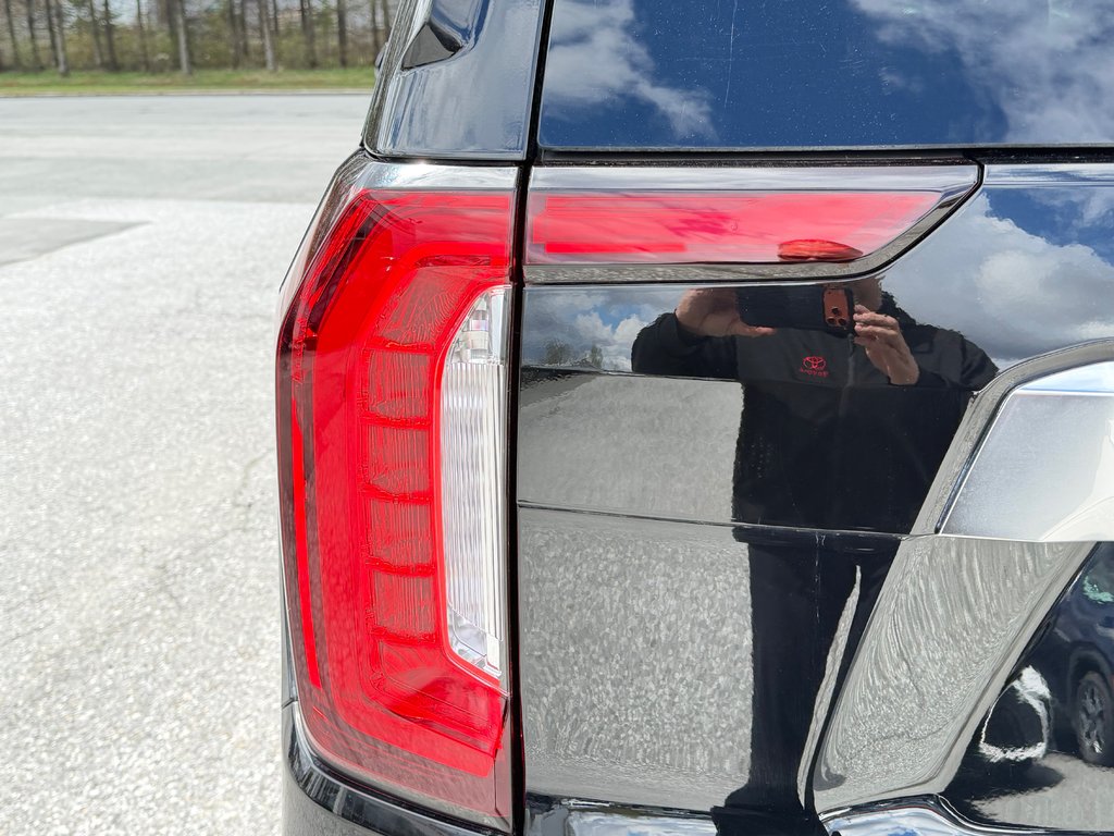GMC Yukon XL DENALI / PNEUS HOMOLOGUES / MOTEUR 6.2L / WOW 2021 à Thetford Mines, Québec - 28 - w1024h768px