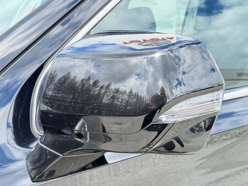 GMC Yukon XL DENALI / PNEUS HOMOLOGUES / MOTEUR 6.2L / WOW 2021 à Thetford Mines, Québec - 22 - w1024h768px