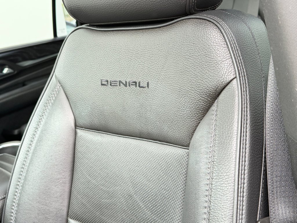 GMC Yukon XL DENALI / PNEUS HOMOLOGUES / MOTEUR 6.2L / WOW 2021 à Thetford Mines, Québec - 41 - w1024h768px