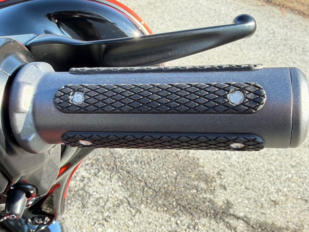 HARLEY DAV FLHXSE STAGE 2 / CVO / IMPECCABLE / ENTRETIEN A JOUR chez le concessionnaire / PRET POUR LA SAISON 2017 à Thetford Mines, Québec - 36 - w1024h768px