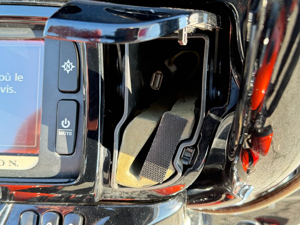 HARLEY DAV FLHXSE STAGE 2 / CVO / IMPECCABLE / ENTRETIEN A JOUR chez le concessionnaire / PRET POUR LA SAISON 2017 à Thetford Mines, Québec - 40 - w1024h768px