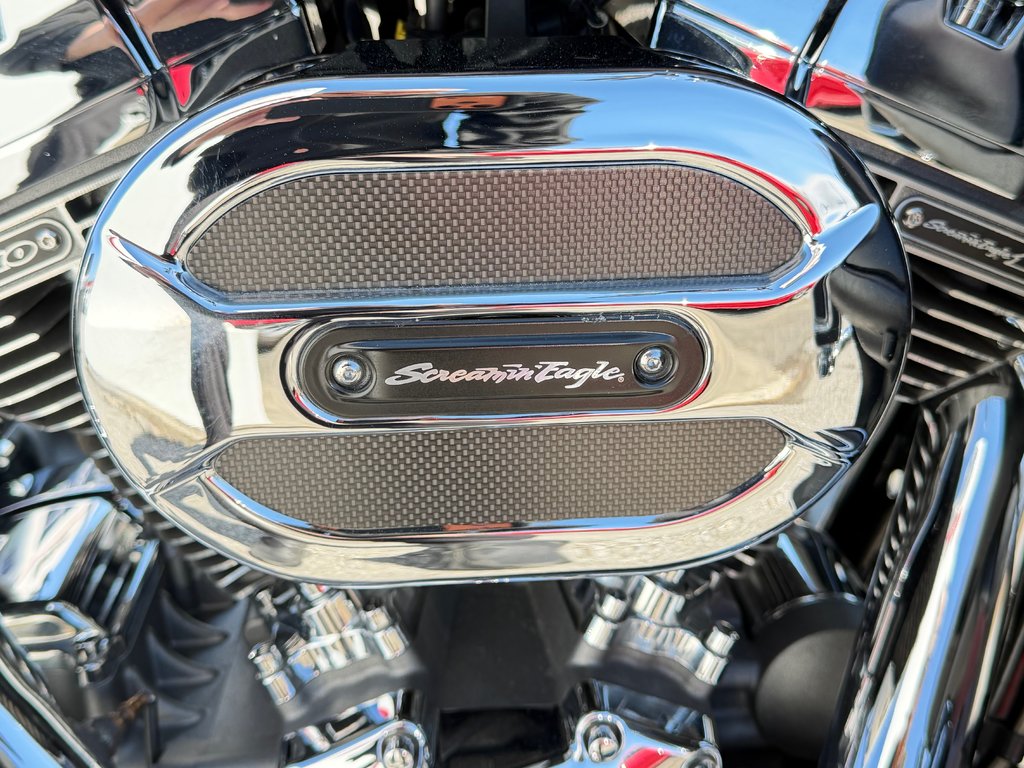 2015 Harley-Davidson FLHXSE STREET GLIDE / CVO - SCREAMING EAGLE / FLHXSE / in Thetford Mines, Quebec - 31 - w1024h768px