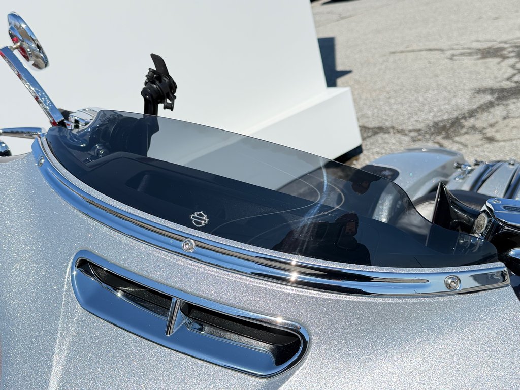 2015 Harley-Davidson FLHXSE STREET GLIDE / CVO - SCREAMING EAGLE / FLHXSE / in Thetford Mines, Quebec - 16 - w1024h768px