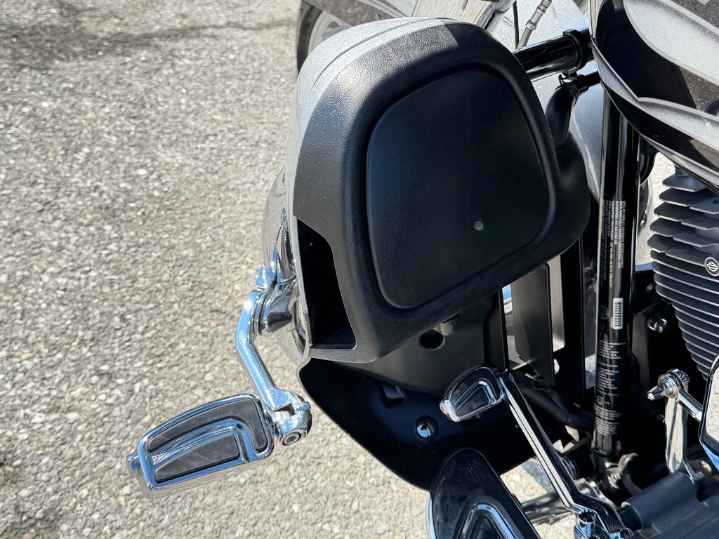 2015 Harley-Davidson FLHXSE STREET GLIDE / CVO - SCREAMING EAGLE / FLHXSE / in Thetford Mines, Quebec - 18 - w1024h768px